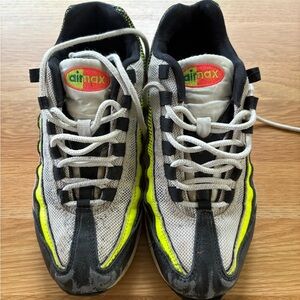 Nike Kids Sneakers - Black, White, and Yellow